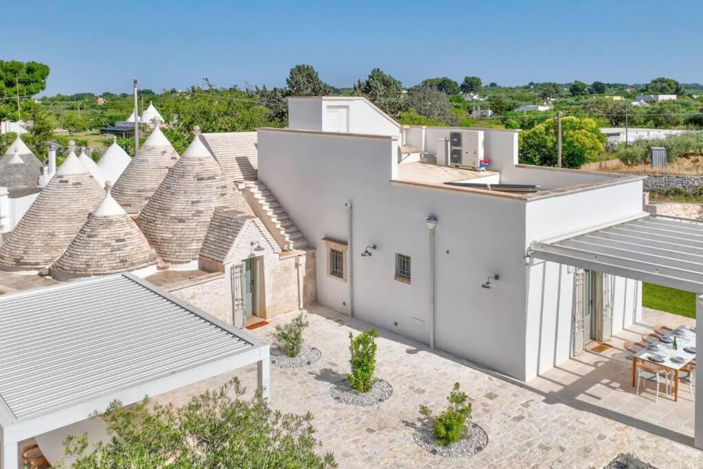 Trullo Under The Apulian Sky By Raro Villas Martina Franca Bagian luar foto